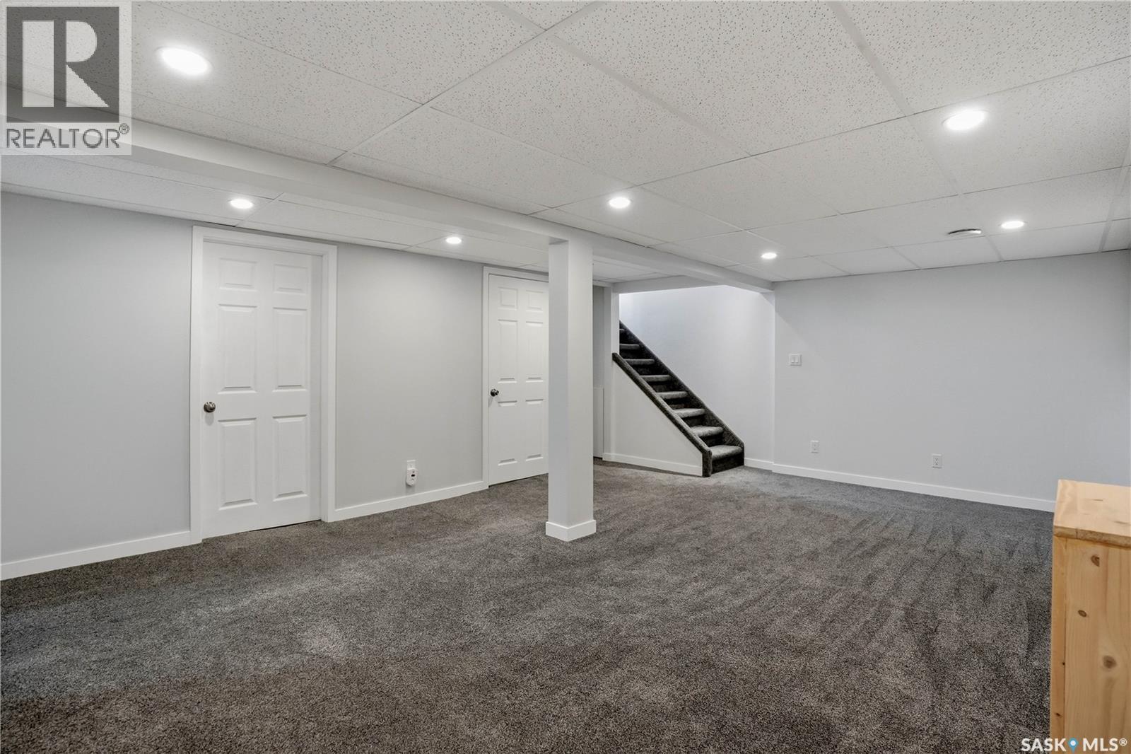 30 Straub CRESCENT — photo 26