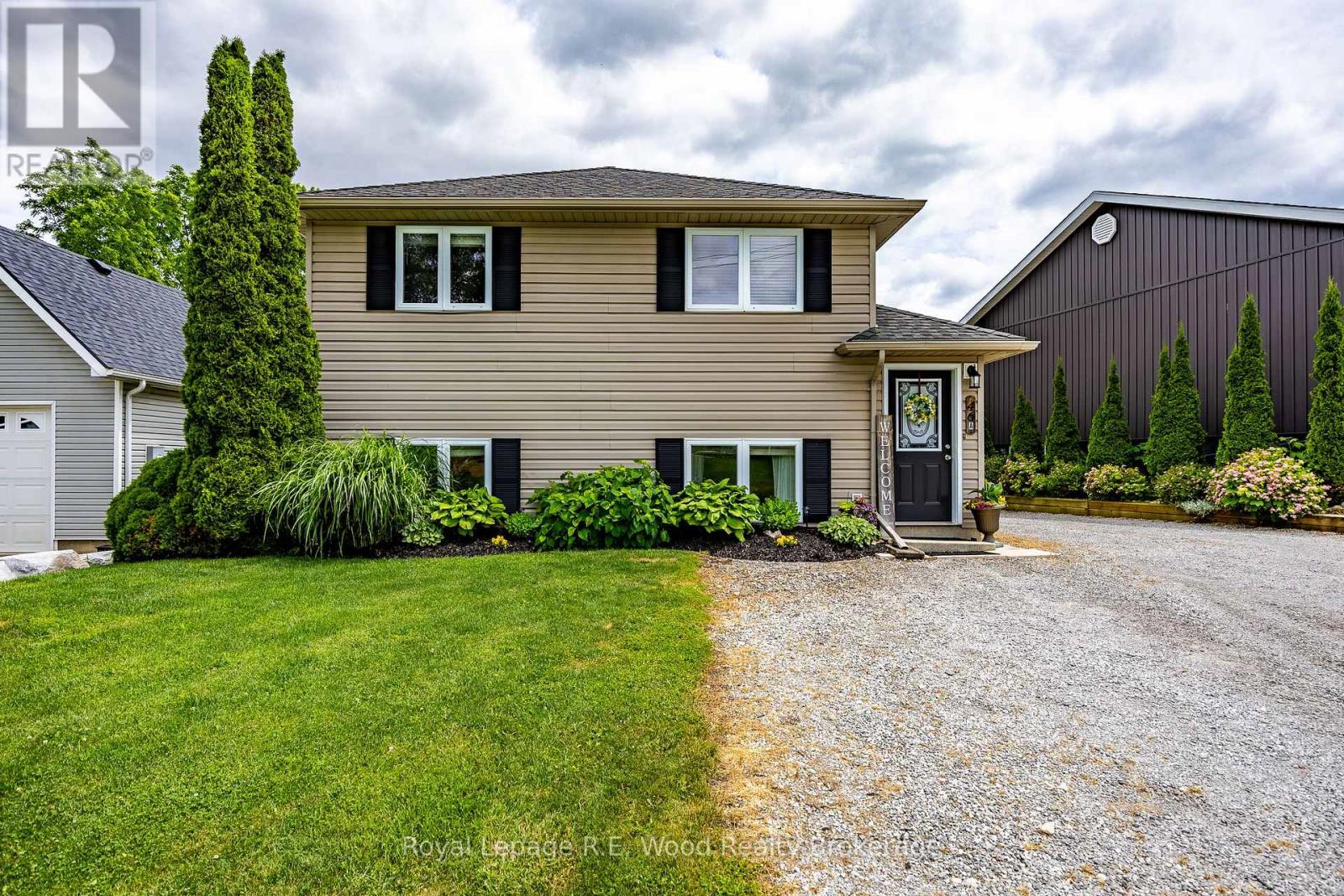 46 OAK STREET - 1