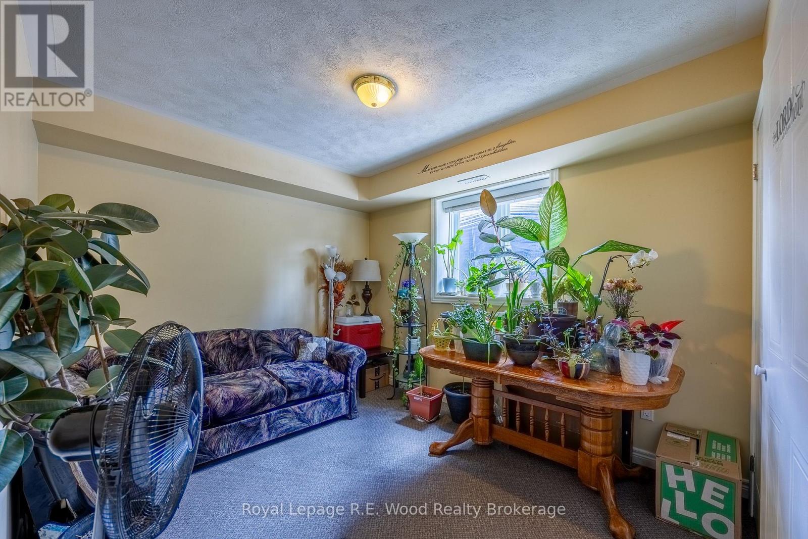 46 OAK STREET - 11