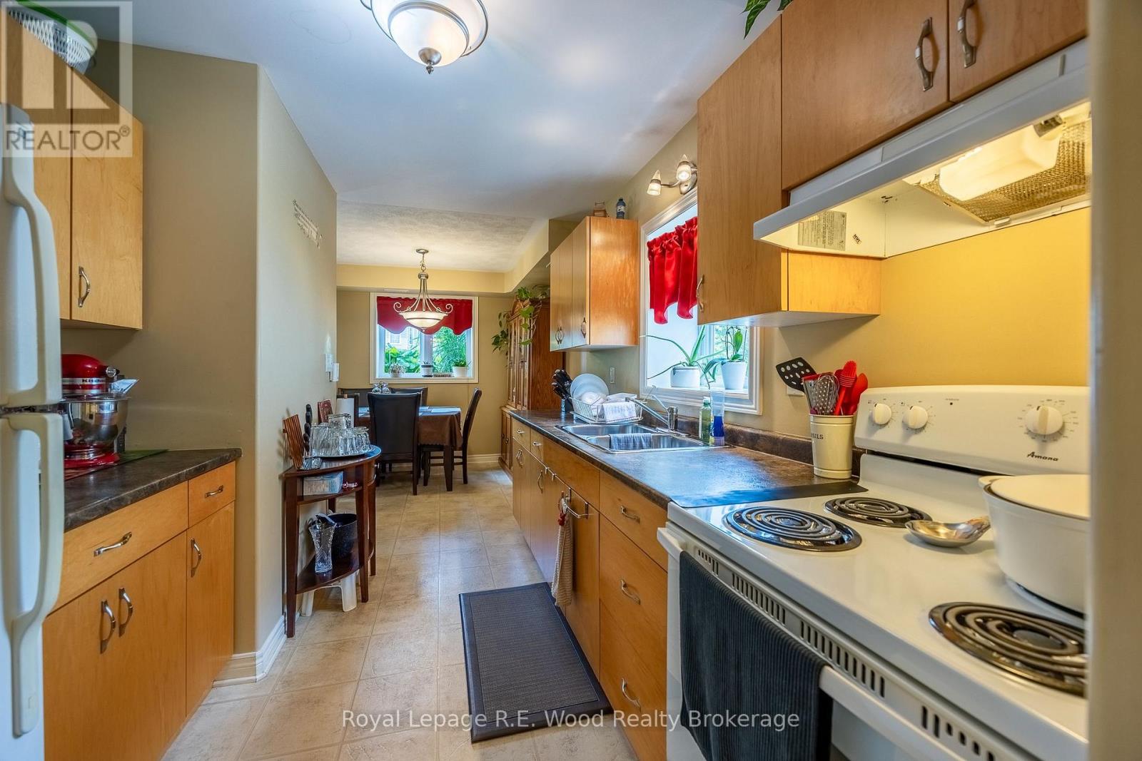 46 OAK STREET - 7