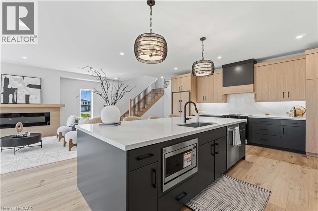 6124 CURLIN Crescent - 12