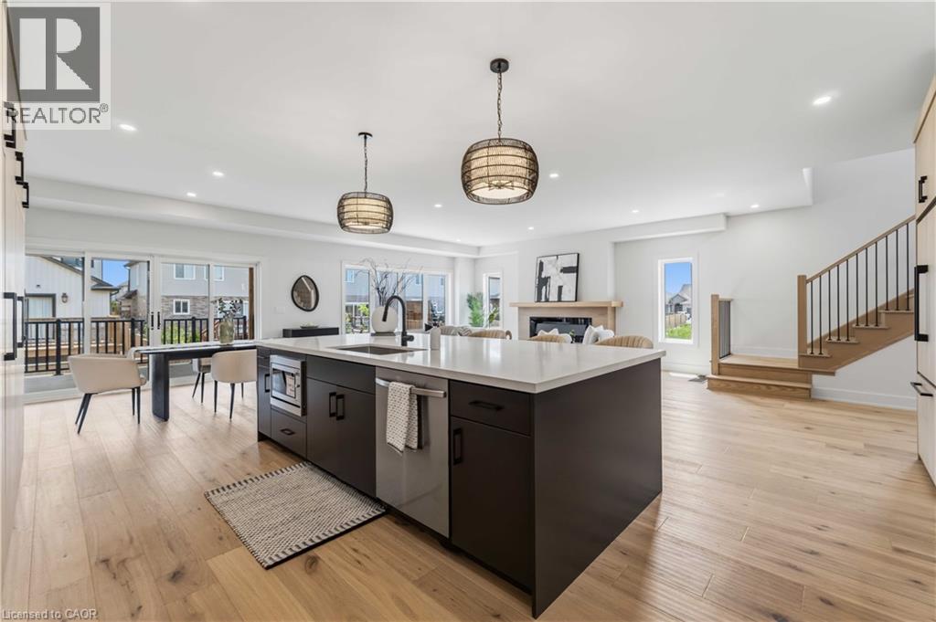 6124 CURLIN Crescent - 14