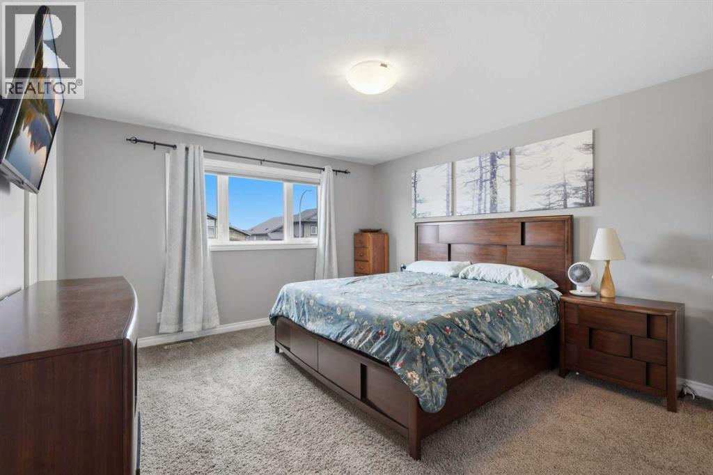95 Thompson Crescent — photo 17