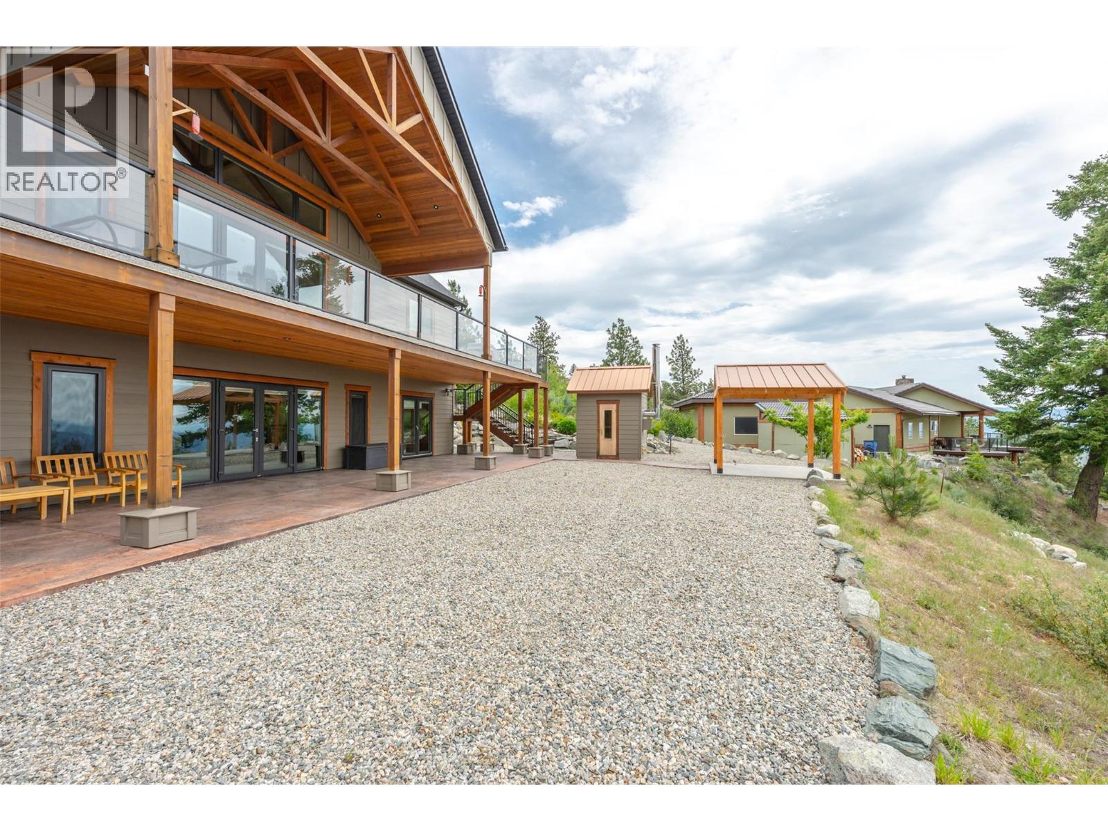 935 Eagle Place - 76