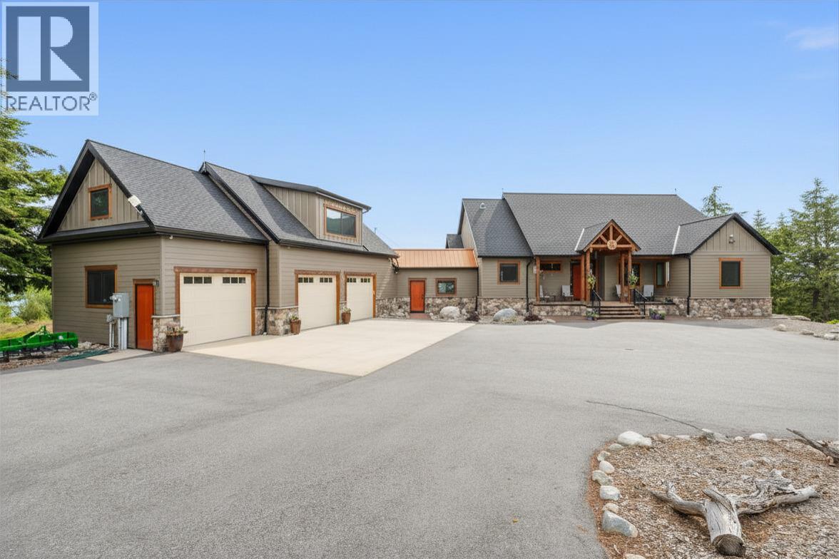 935 Eagle Place - 3