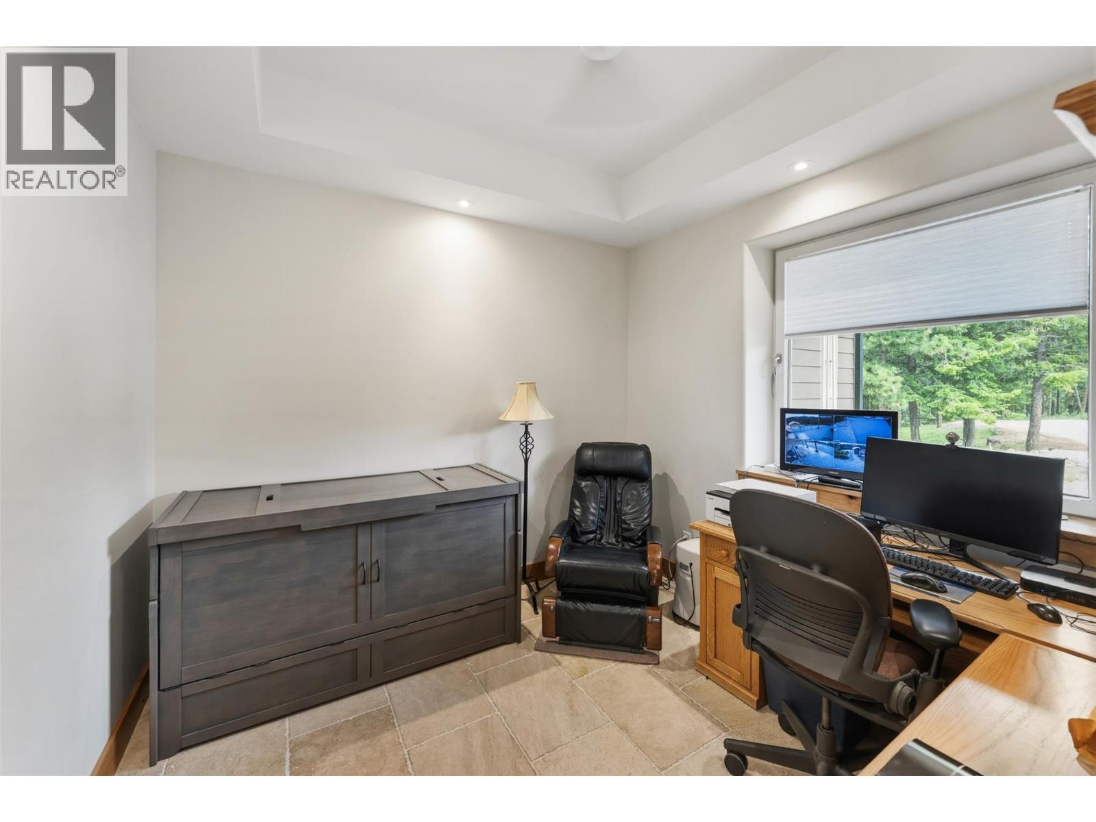 935 Eagle Place - 23