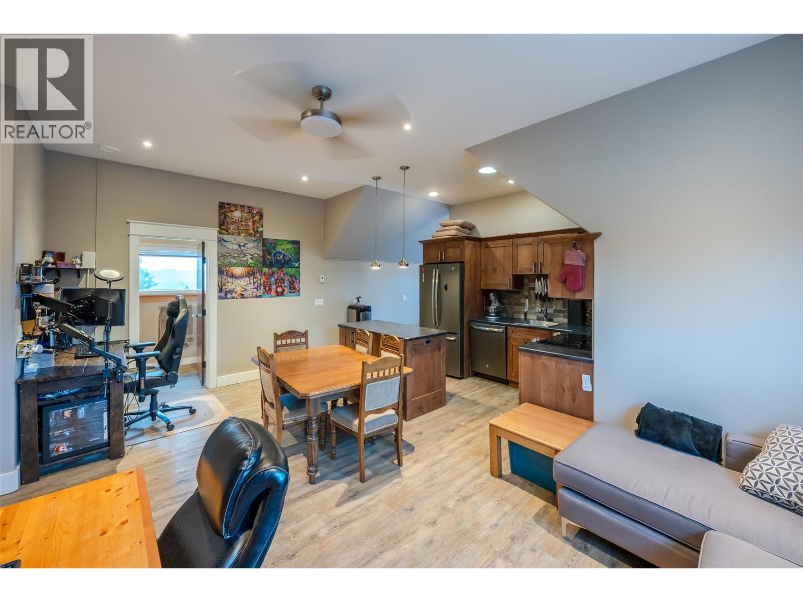 935 Eagle Place - 45