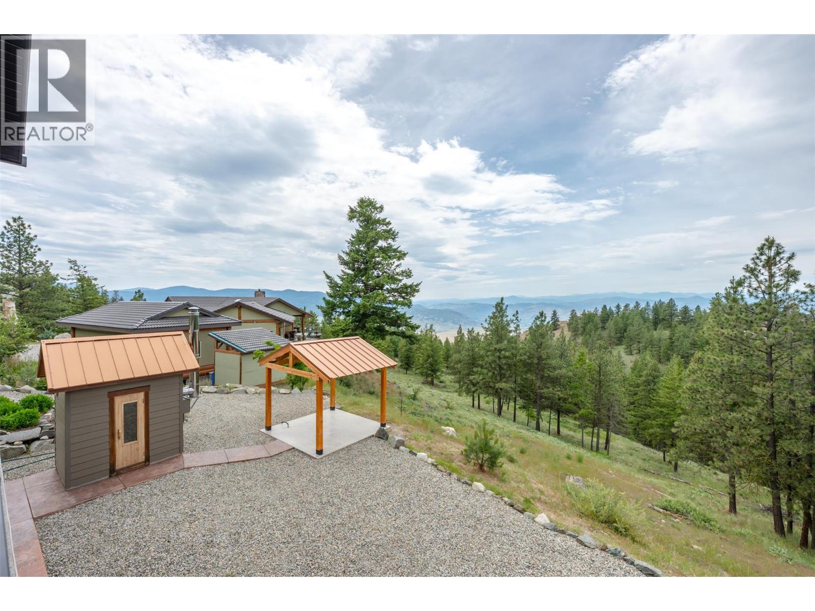 935 Eagle Place - 37