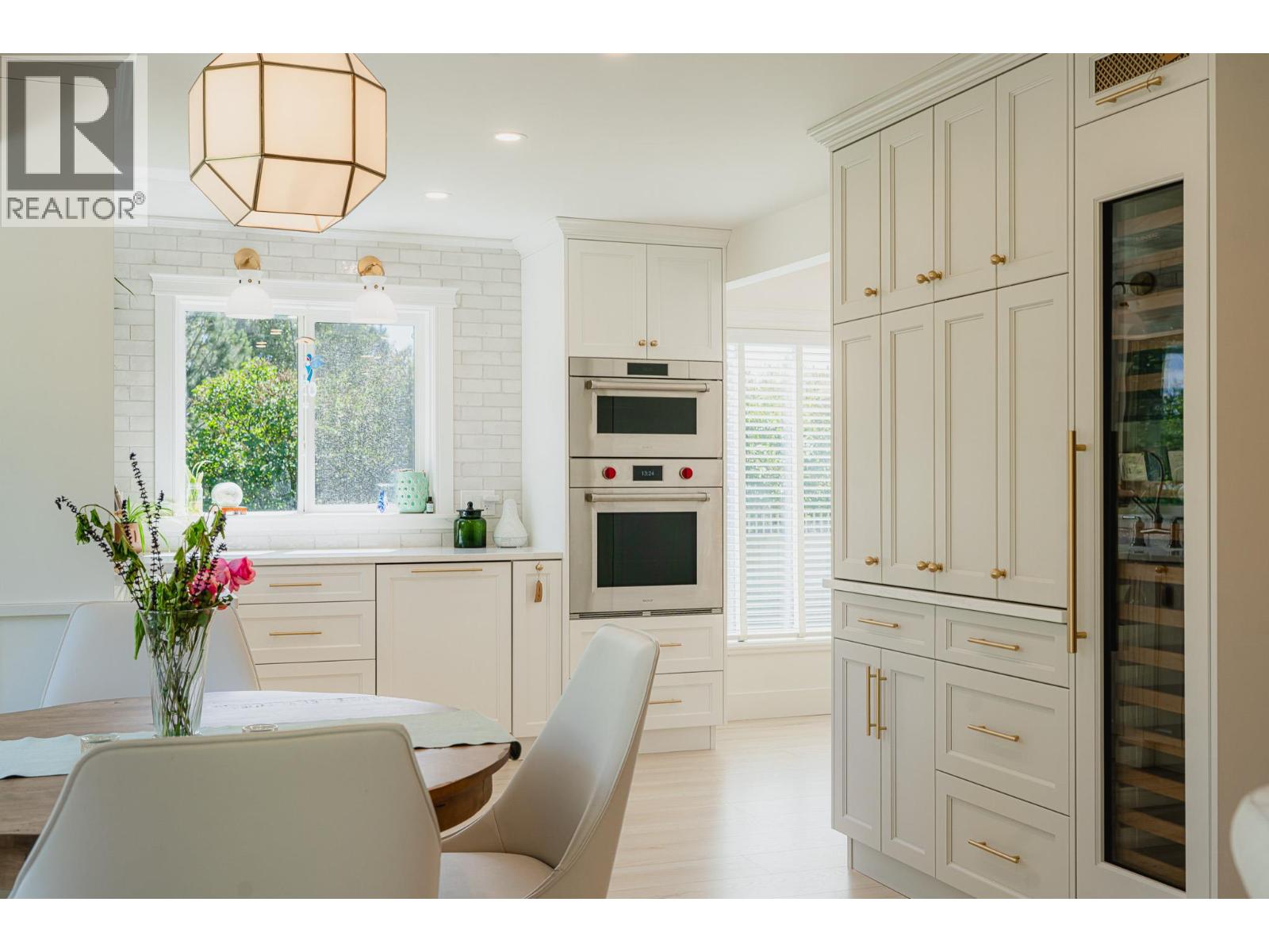 603 PORTERFIELD Road - 1