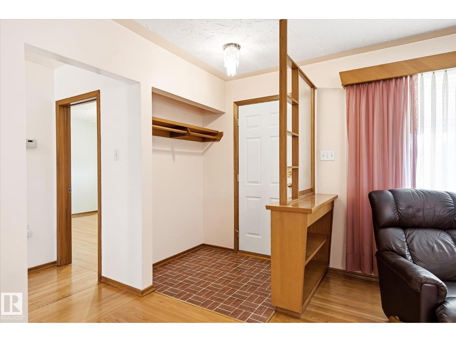 12324 133 AV NW — photo 13