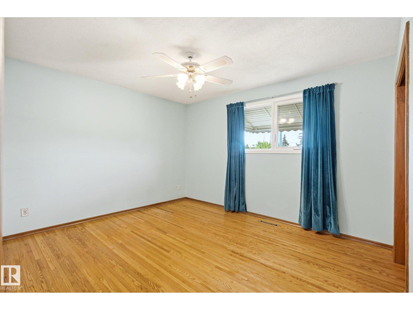 12324 133 AV NW — photo 23
