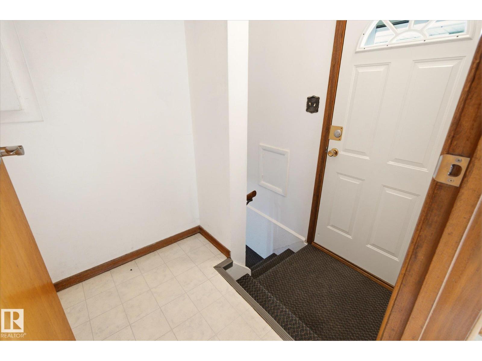 12324 133 AV NW — photo 32