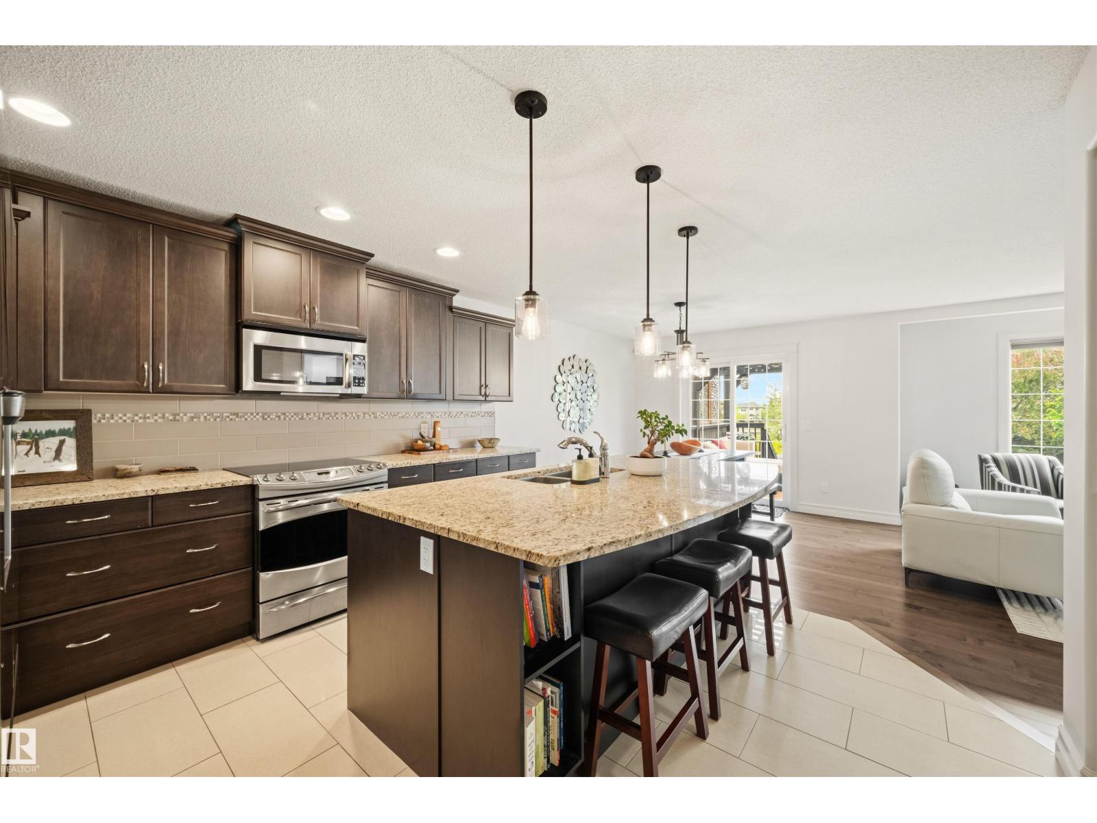 525 173A ST SW - photo 4