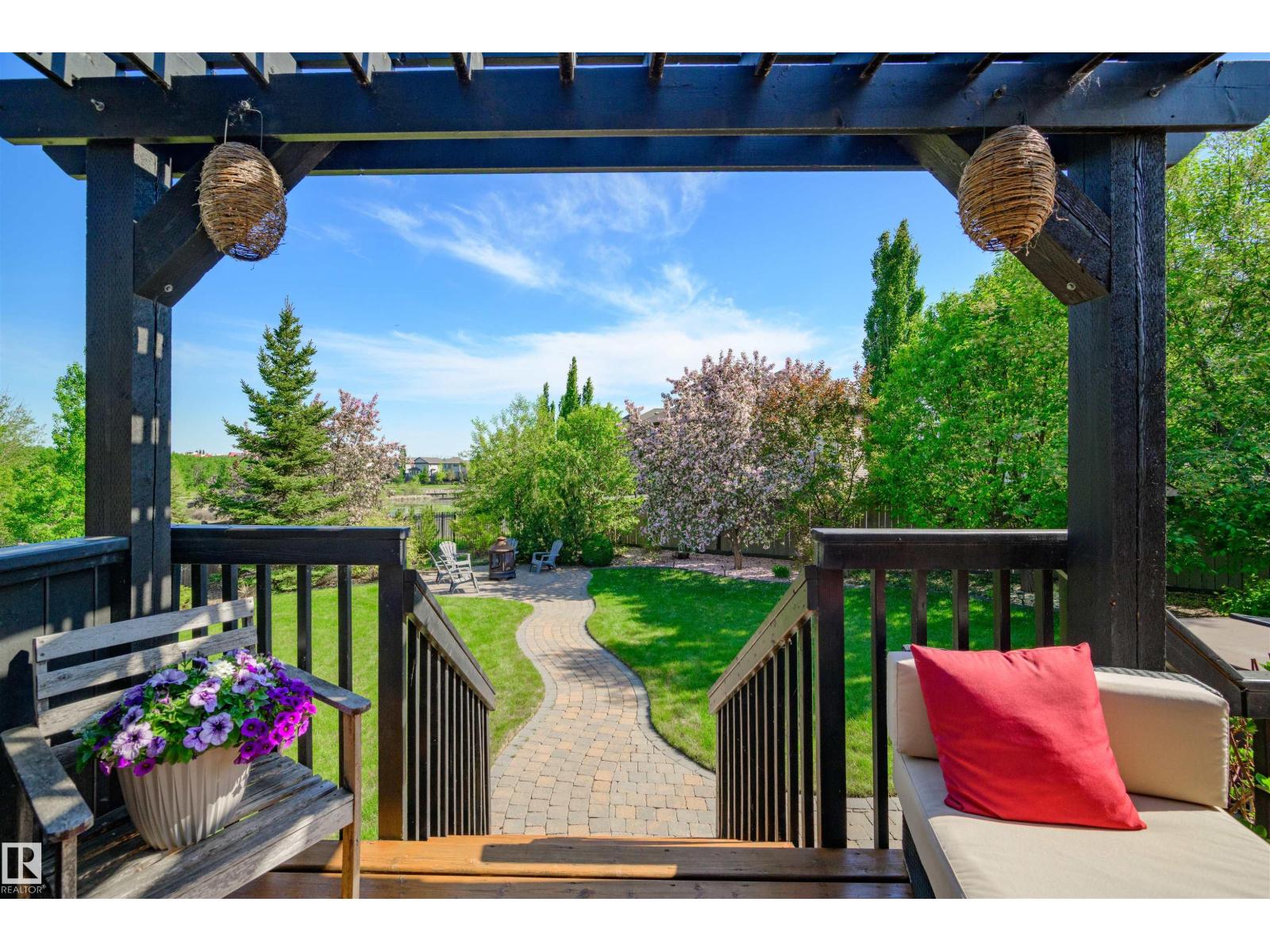 525 173A ST SW — photo 40