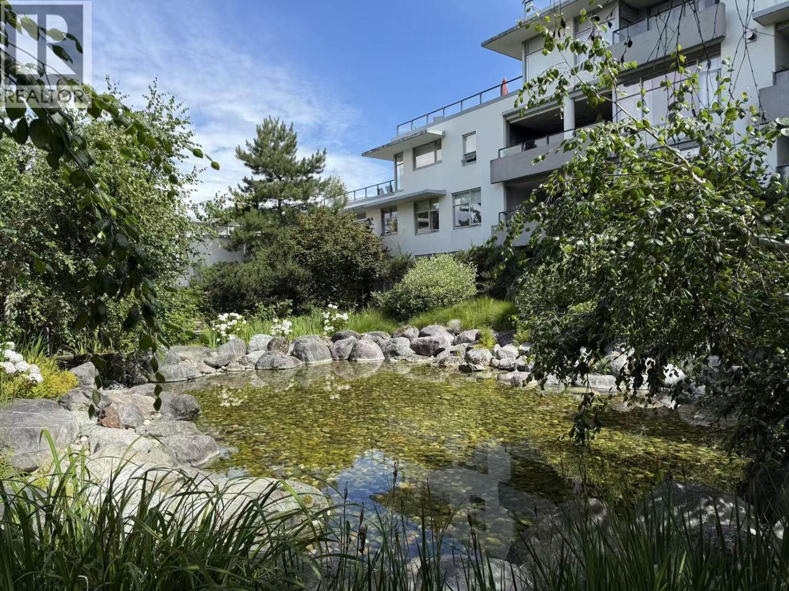 400 6015 IONA DRIVE, Vancouver photo 14