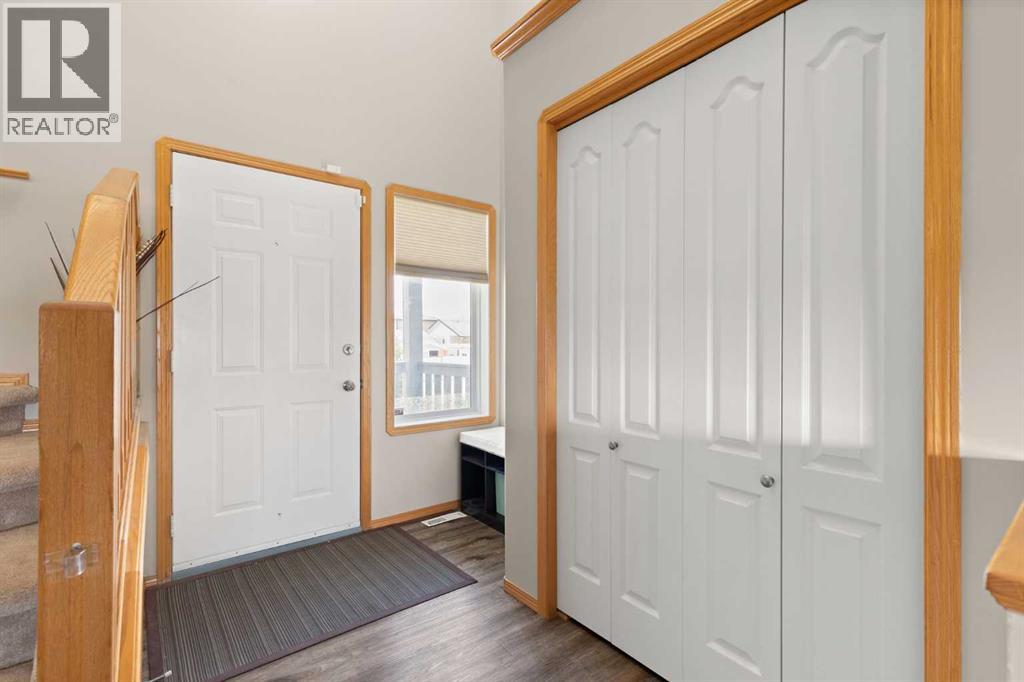 930 Kipling Crescent SW - photo 5
