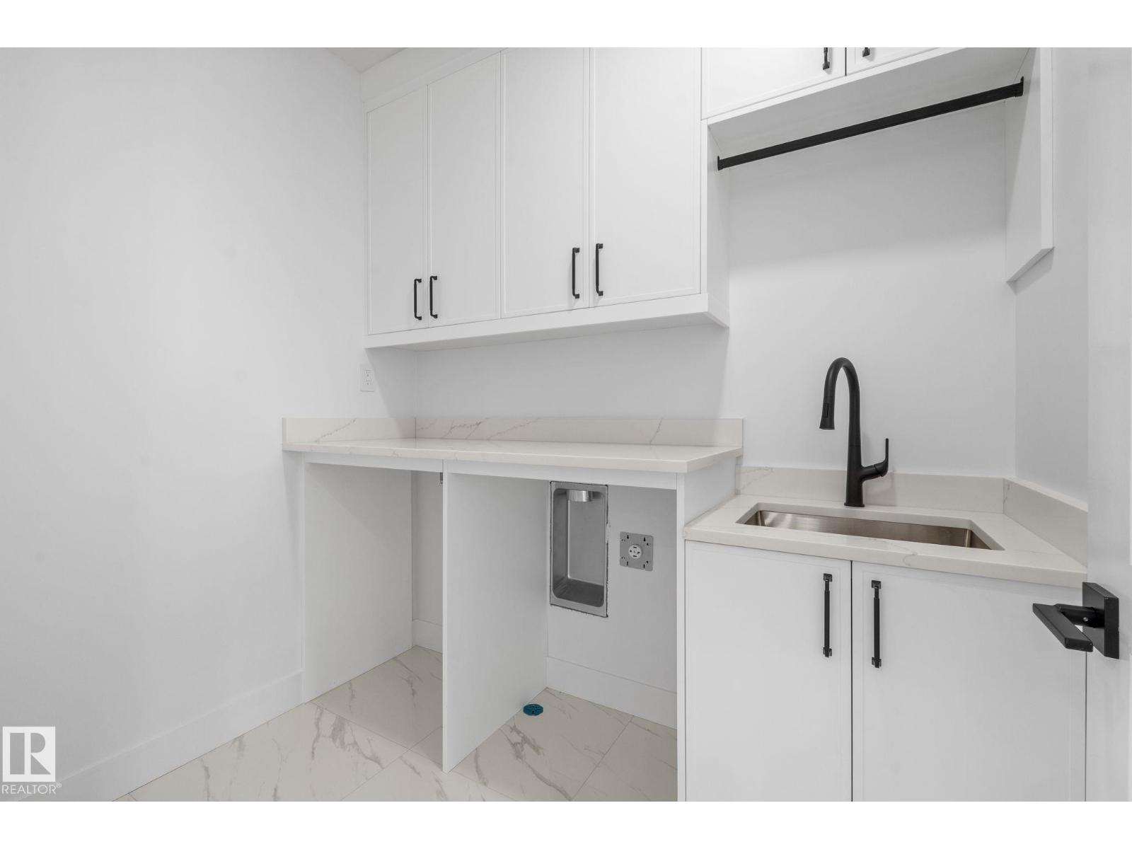 34 Avonlea WY - 29