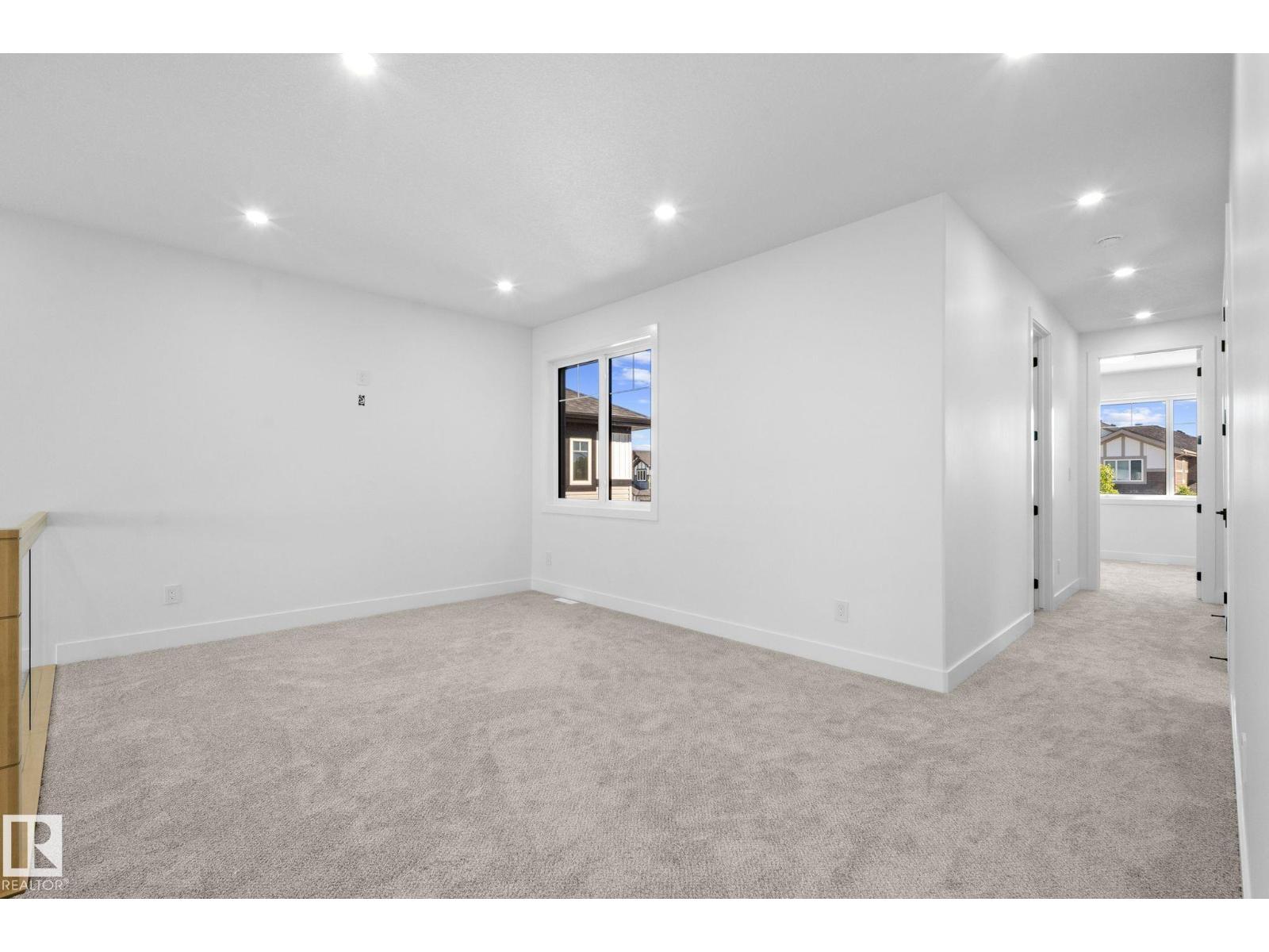34 Avonlea WY - 30