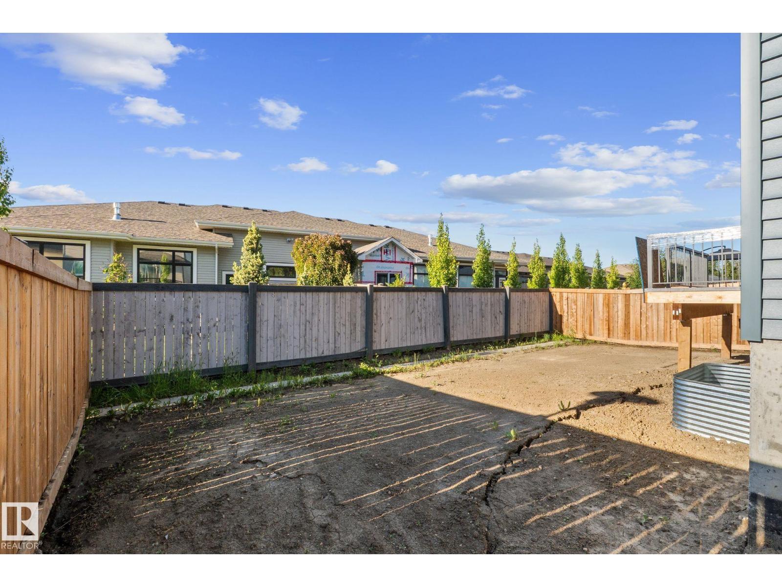 34 Avonlea WY - 40