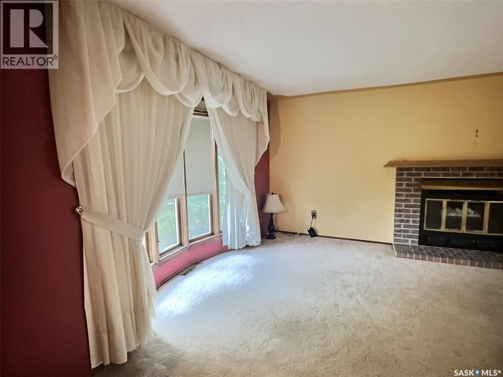 609 Henry STREET — photo 10