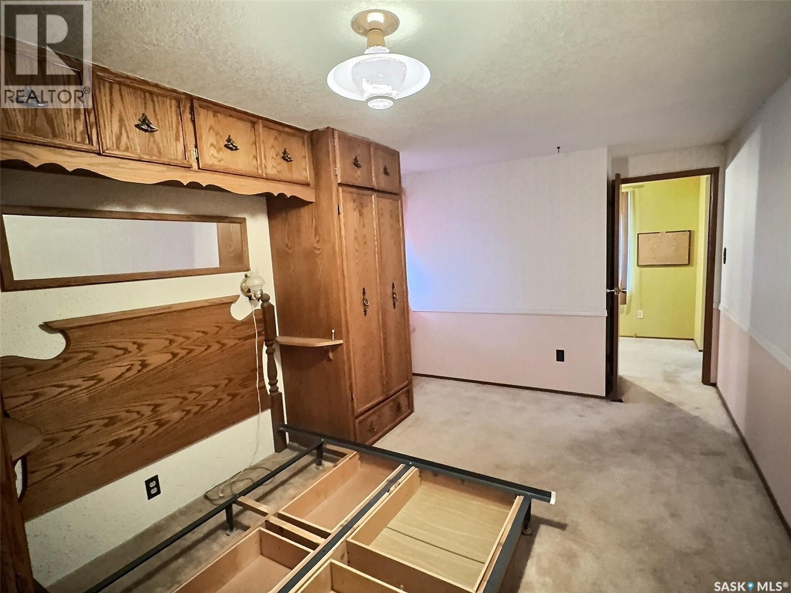 609 Henry STREET — photo 14