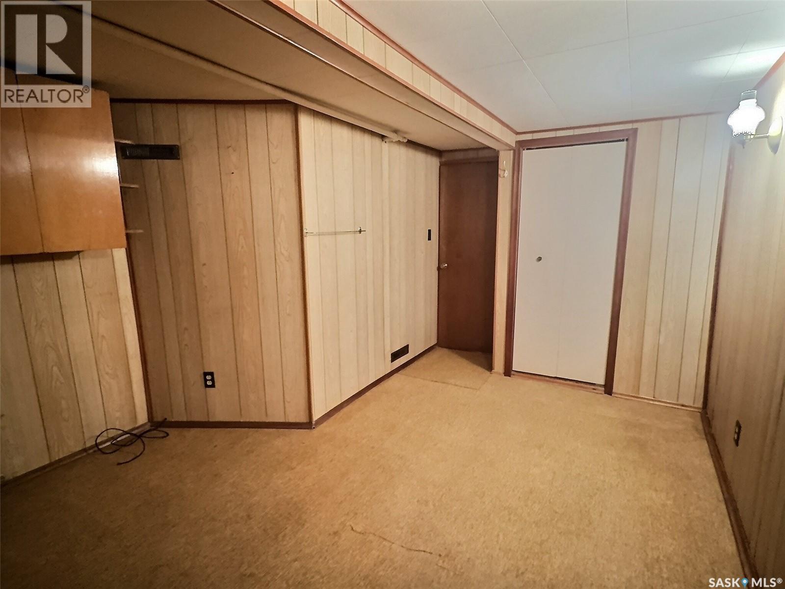 609 Henry STREET — photo 19