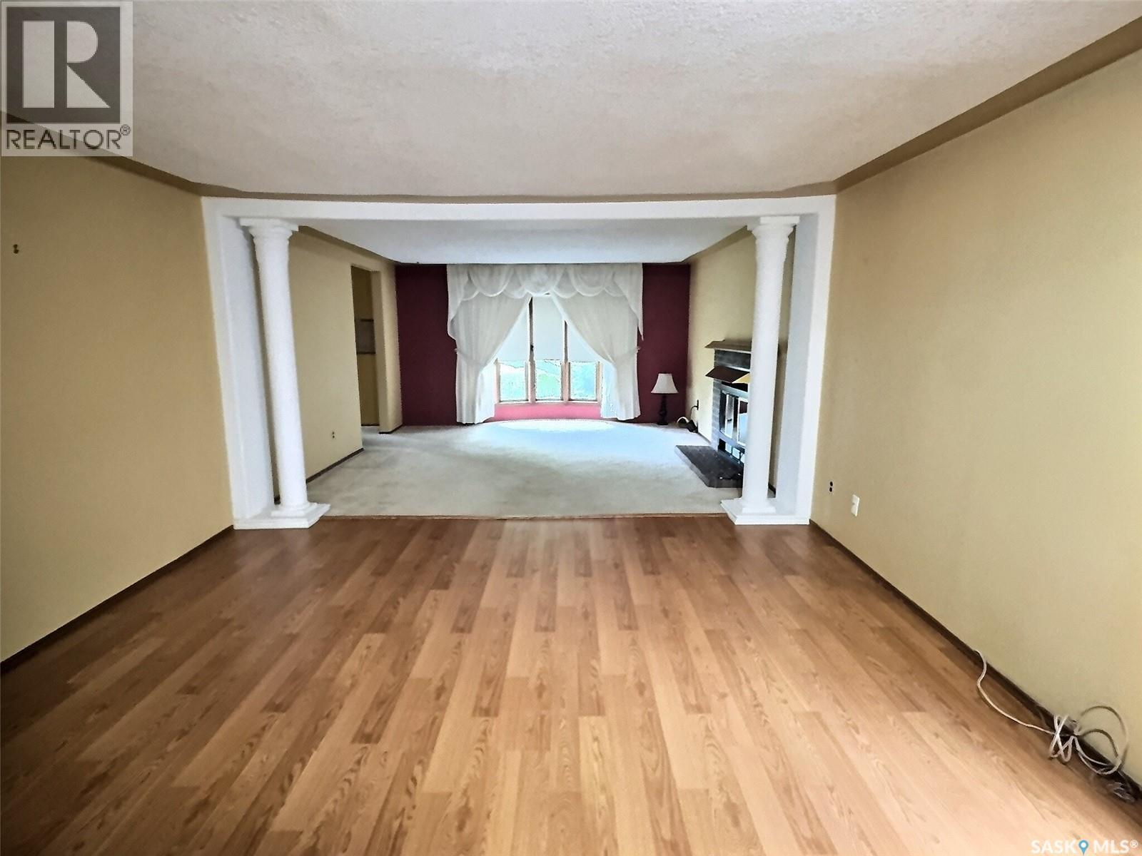 609 Henry STREET — photo 9