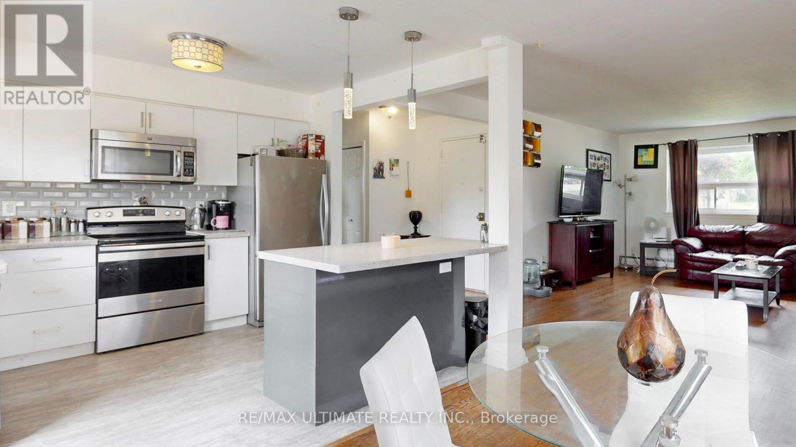 1056 RAVINE ROAD - Image 6