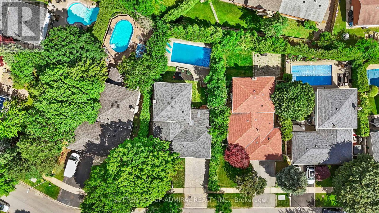 1281 LANDFAIR CRESCENT - 25
