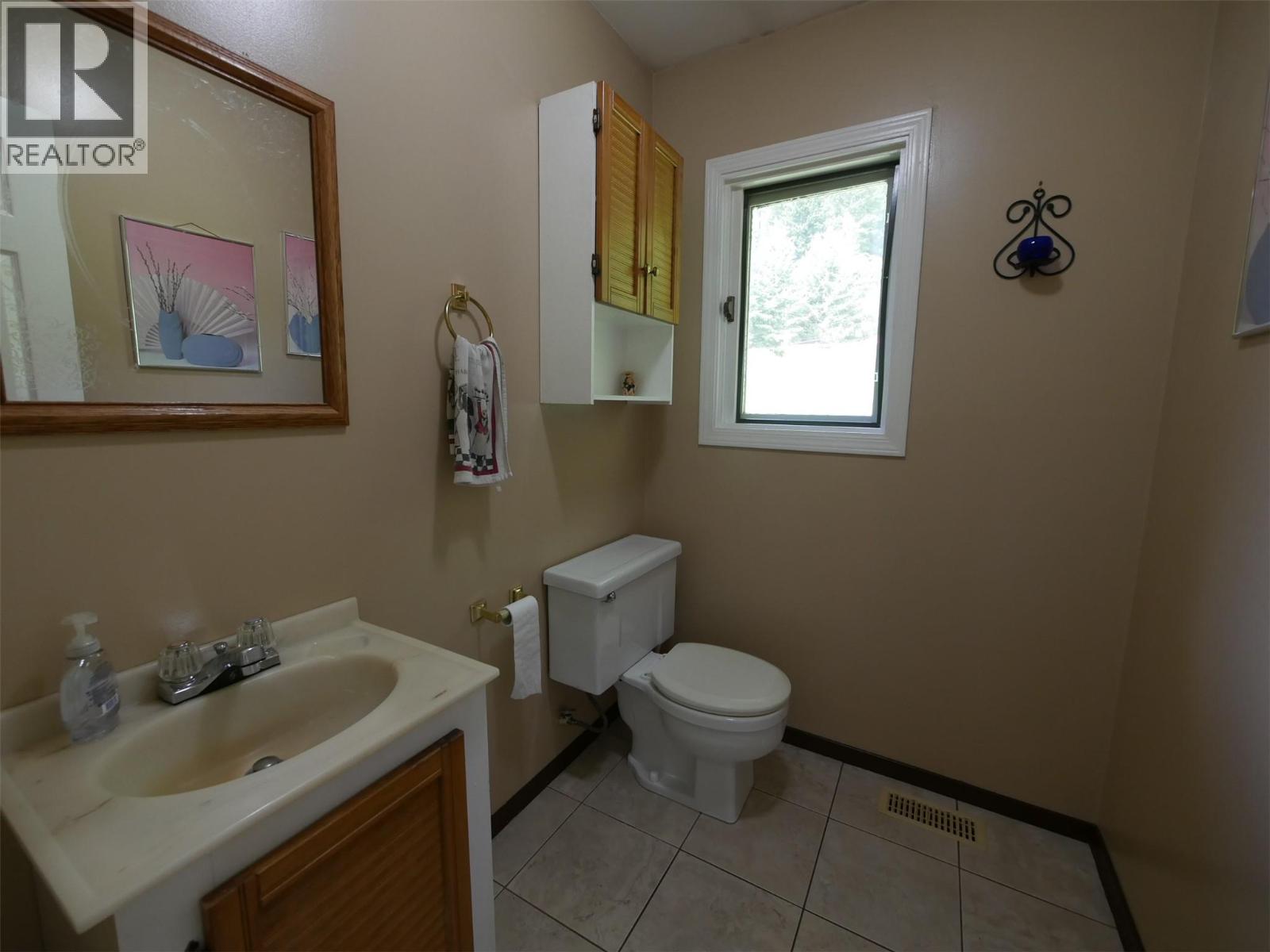 6785 Perrys Back Road - 17