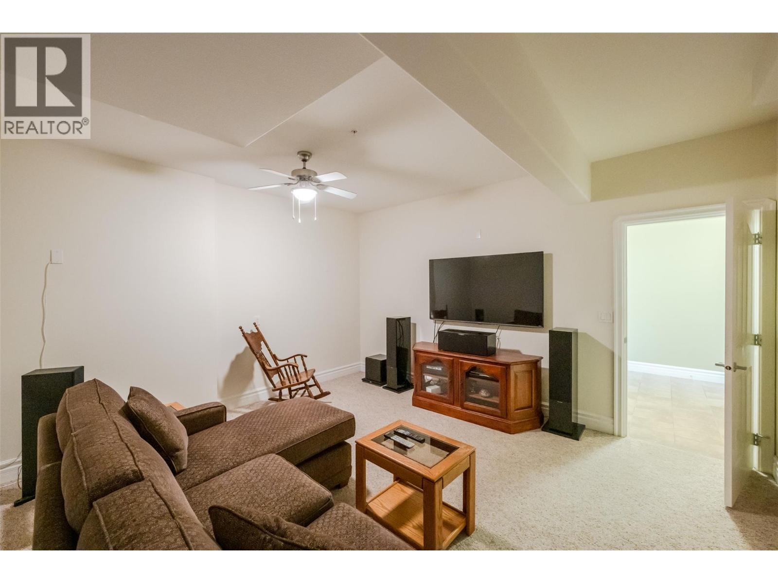 6202 89TH Street - 43