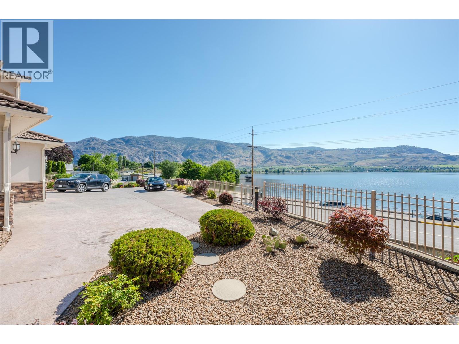 6202 89TH Street - 64