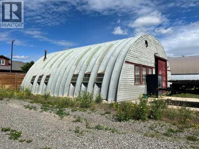 512 Centre Street SE — photo 6