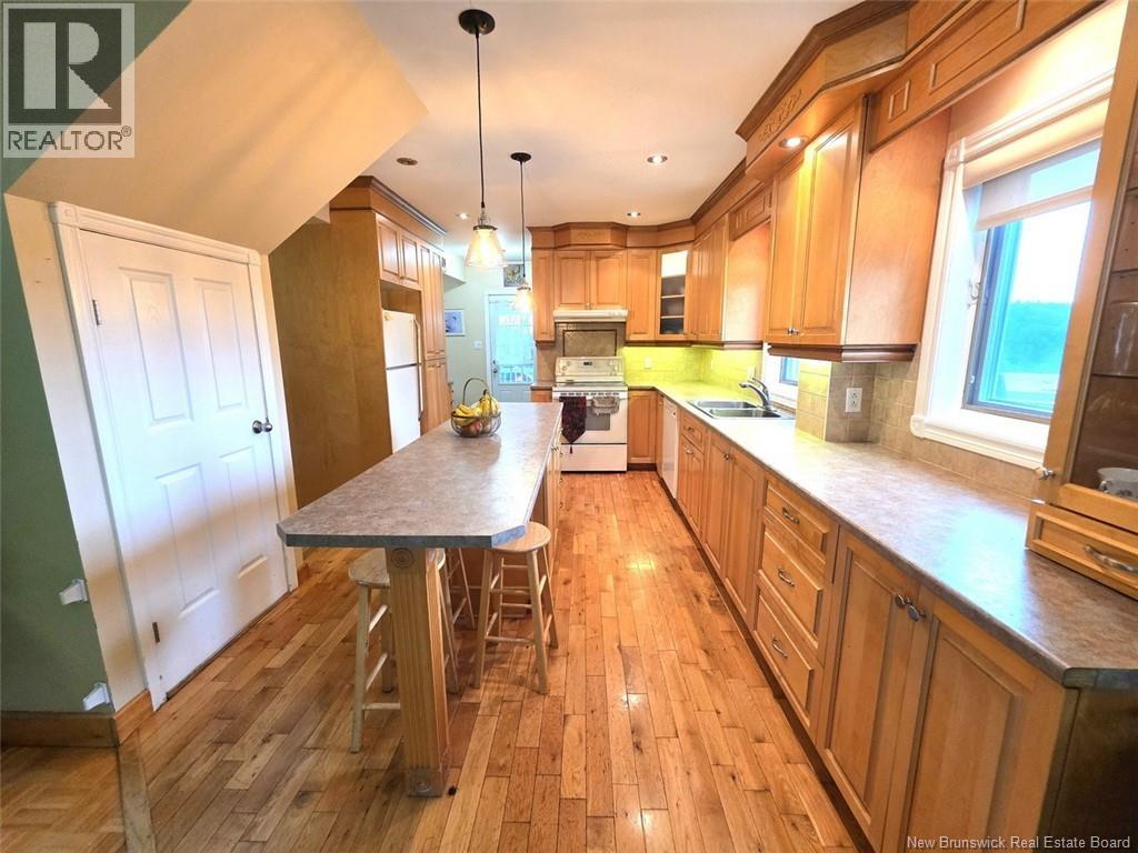 542 Saint-Francois Street - 11