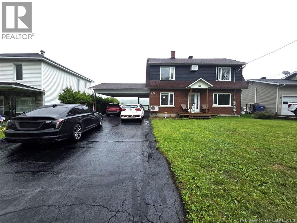 542 Saint-Francois Street - 1