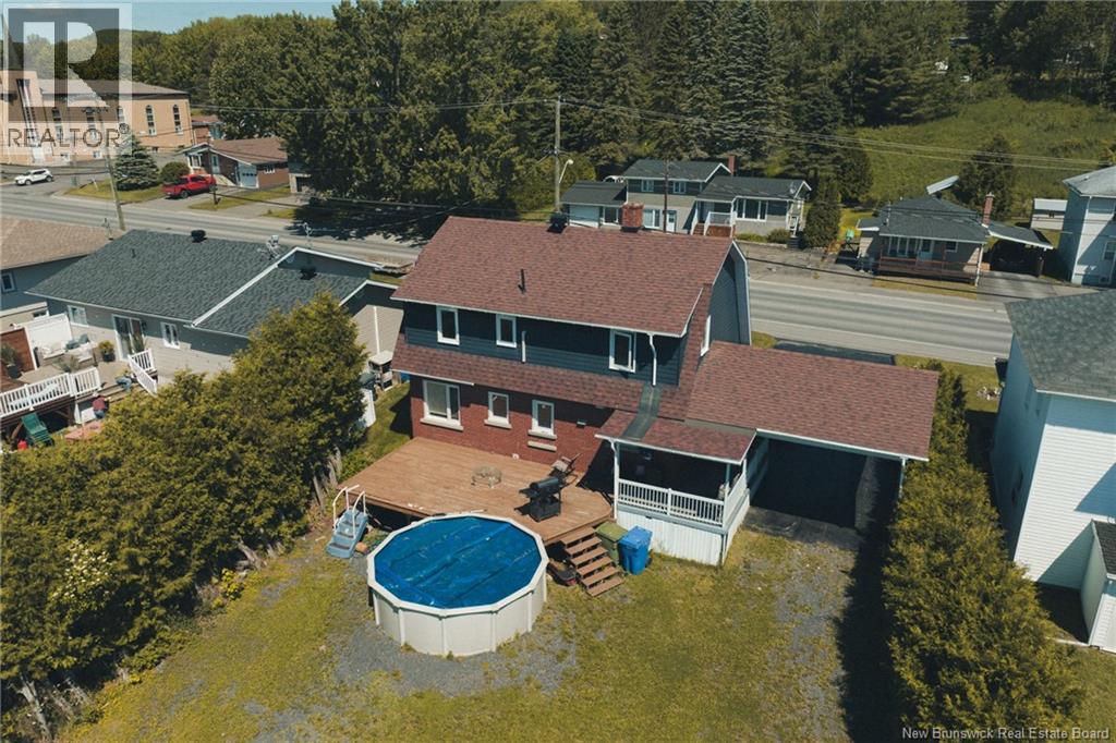 542 Saint-Francois Street - 49