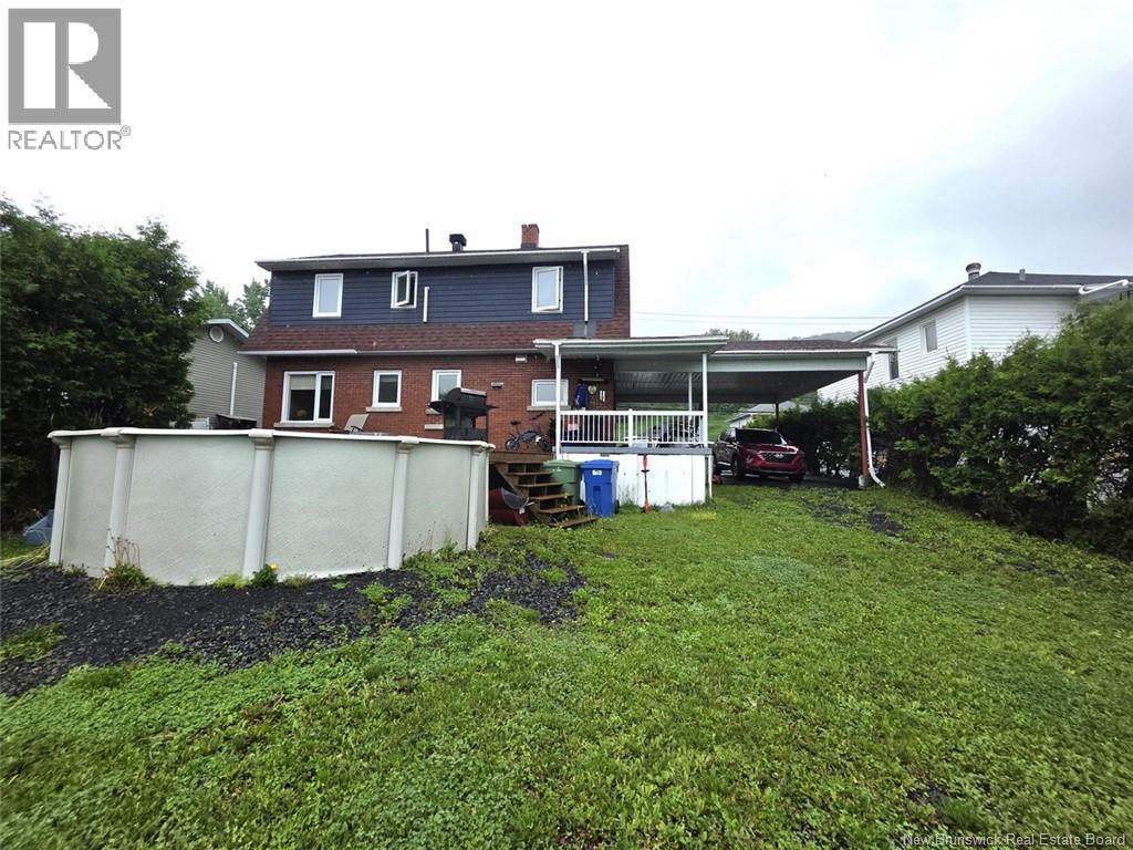 542 Saint-Francois Street - 44
