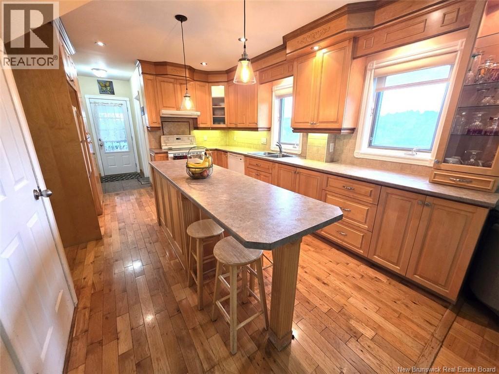 542 Saint-Francois Street - 12