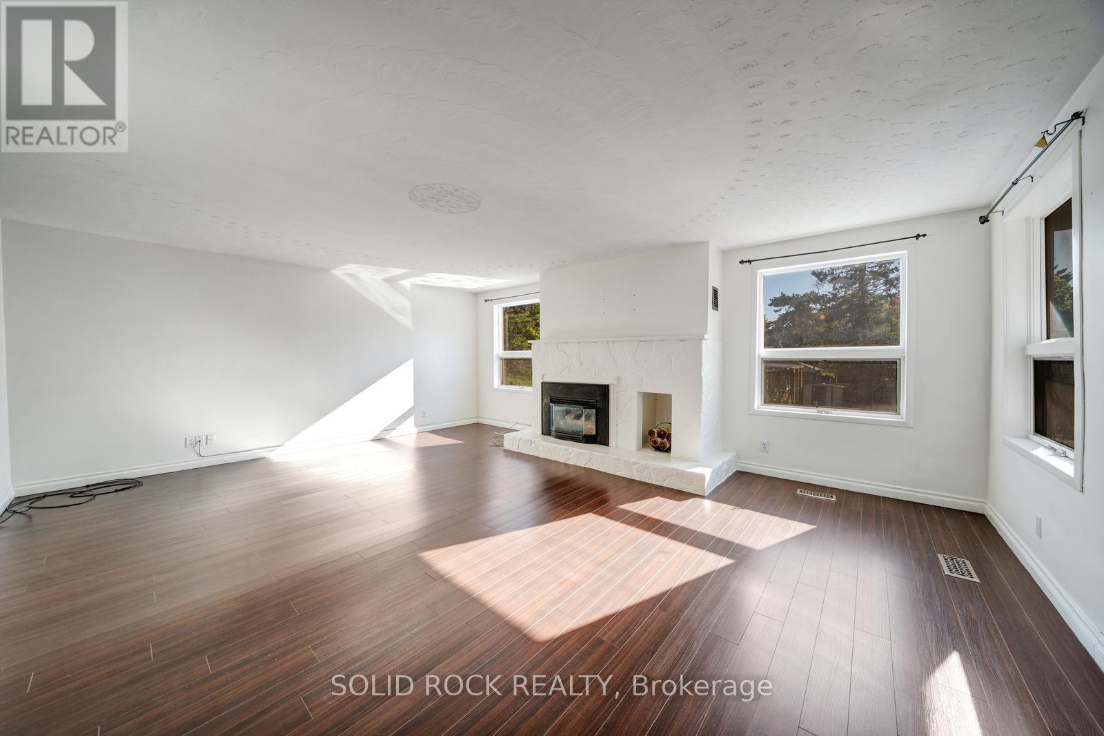 19 COVERDALE AVENUE - 17