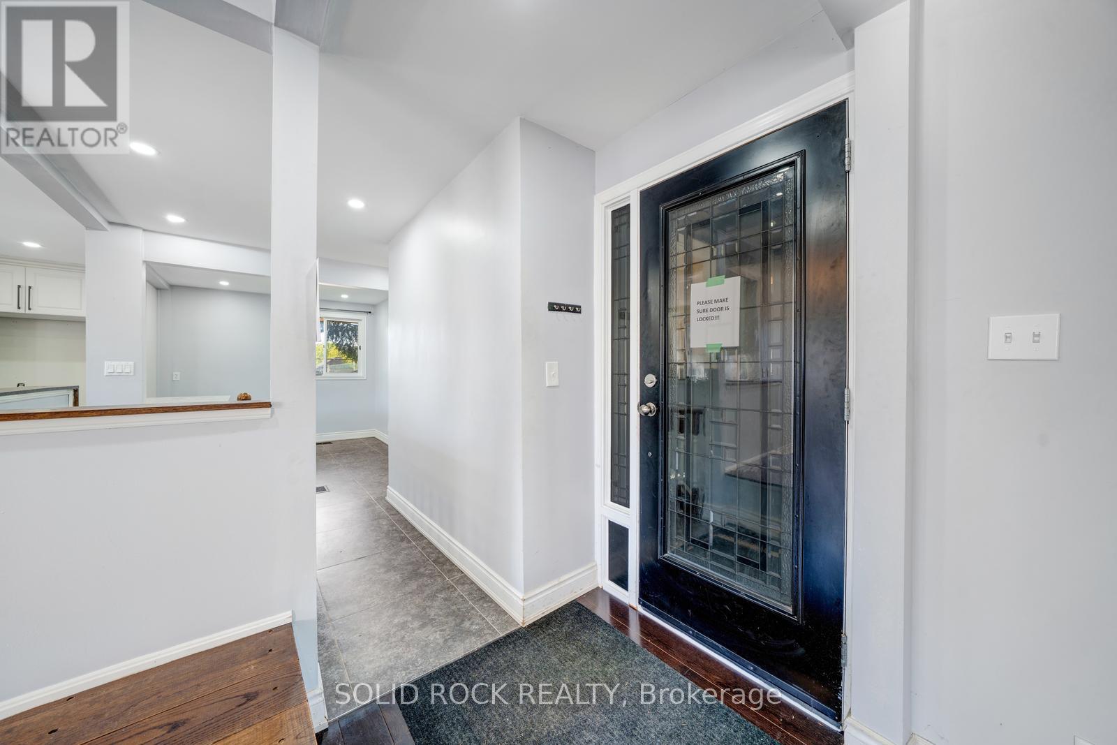 19 COVERDALE AVENUE - 2