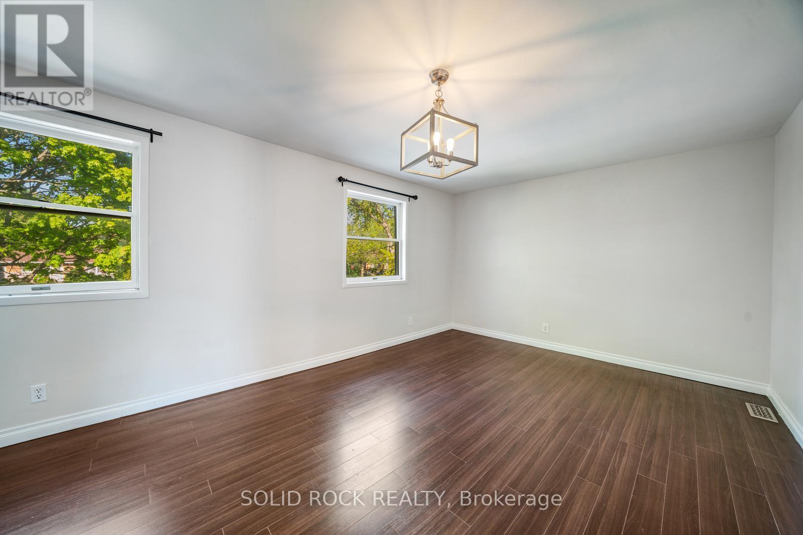 19 COVERDALE AVENUE - 21