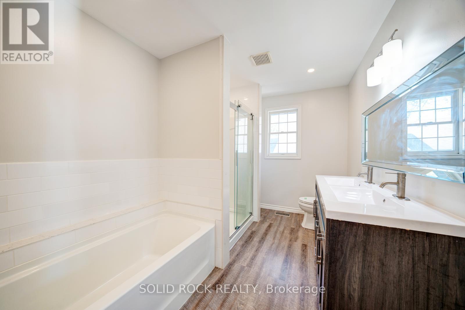 19 COVERDALE AVENUE - 23