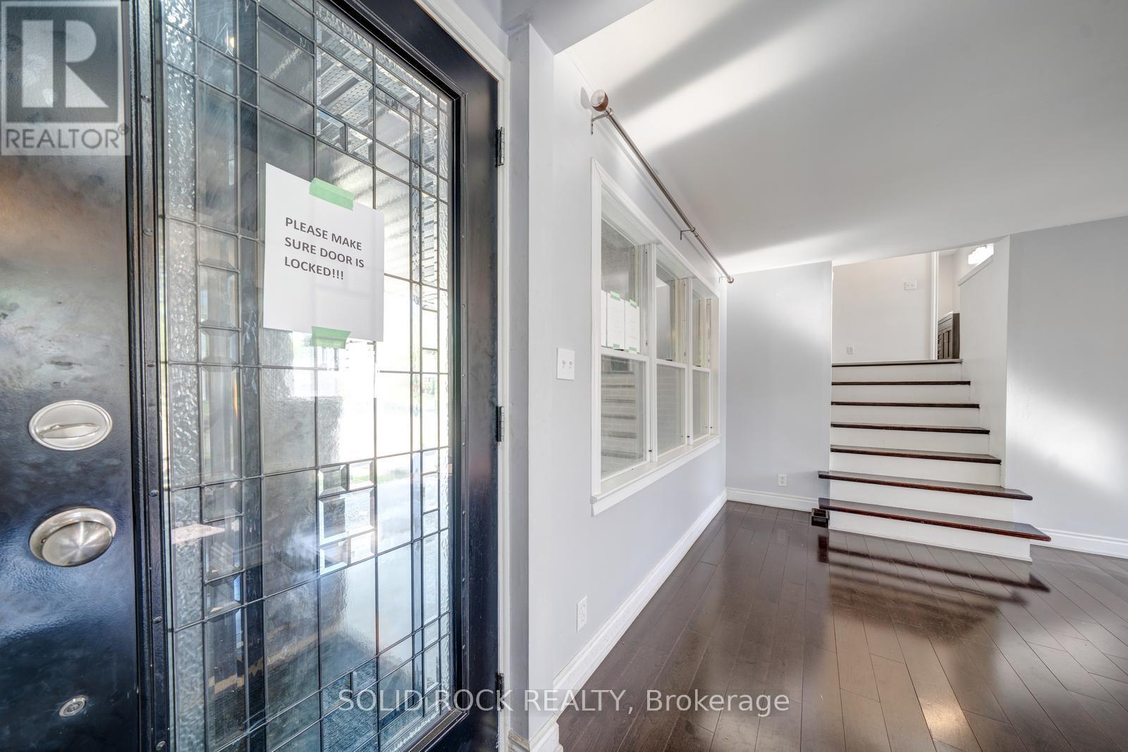 19 COVERDALE AVENUE - 3