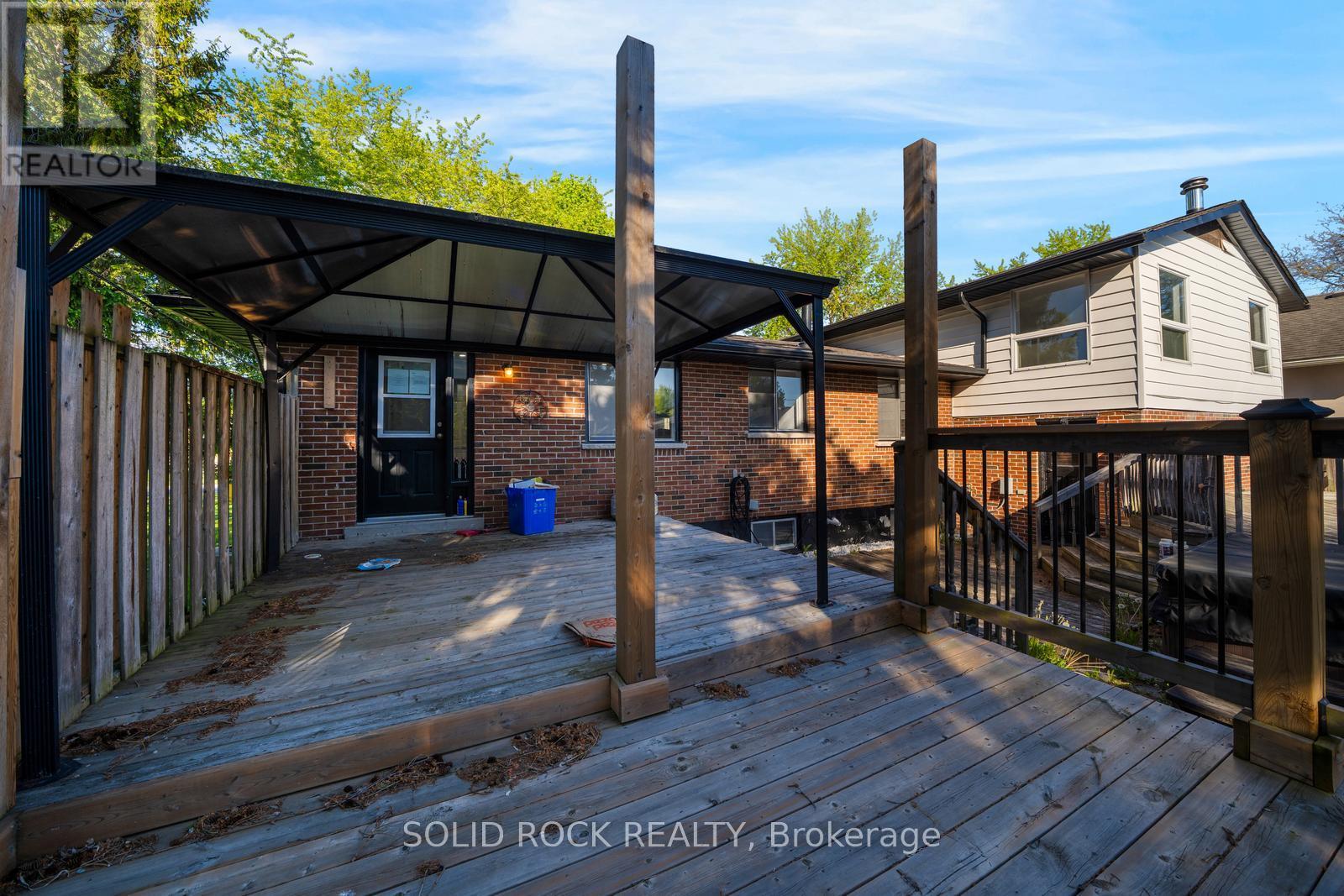 19 COVERDALE AVENUE - 33