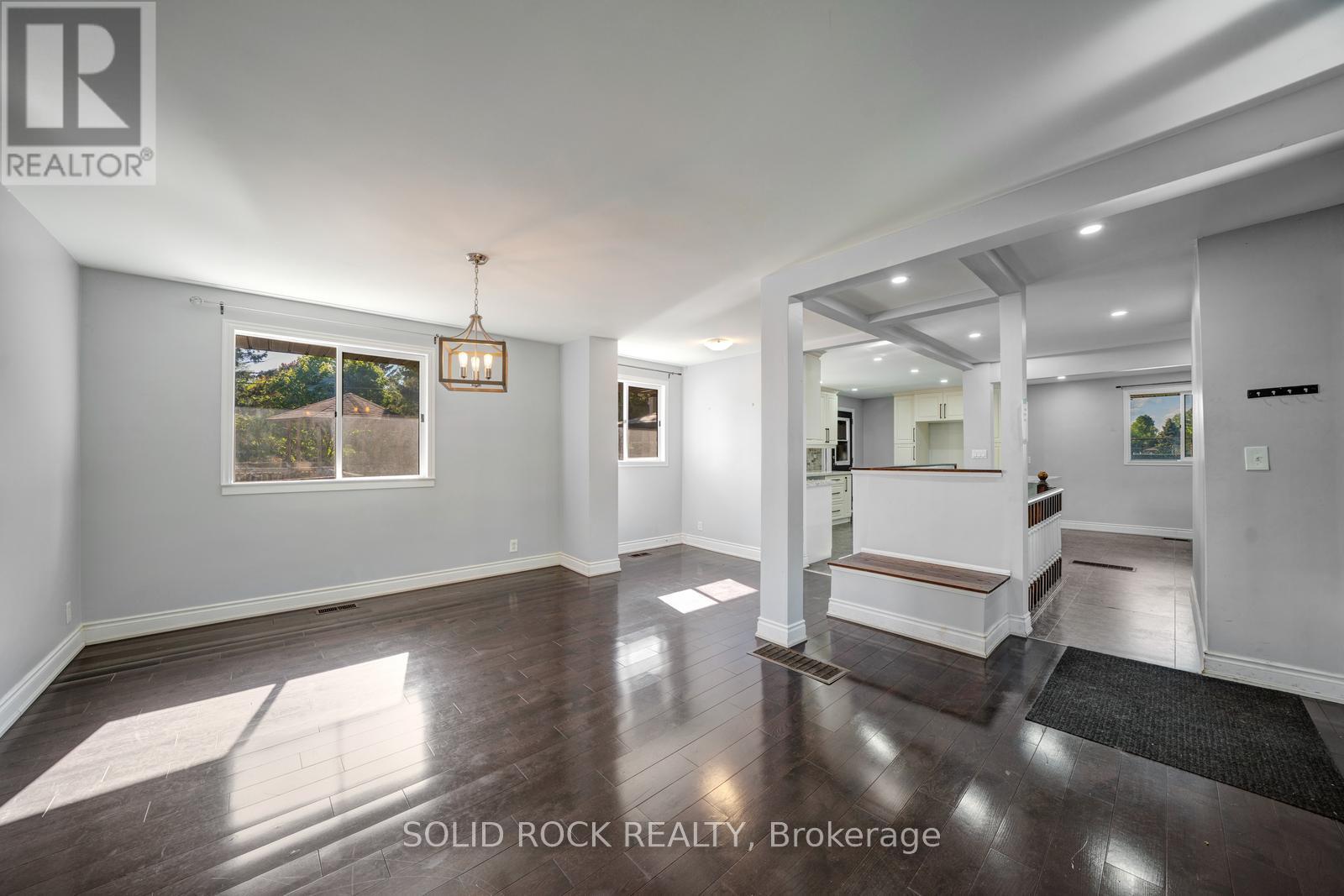 19 COVERDALE AVENUE - 5