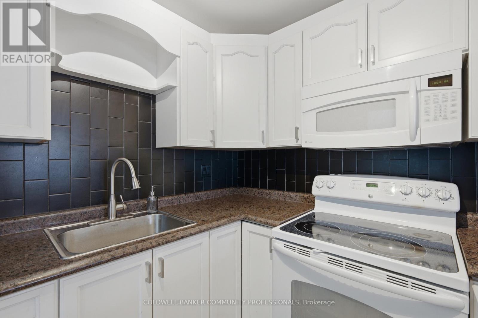 #46 386 HIGHLAND ROAD W - 13