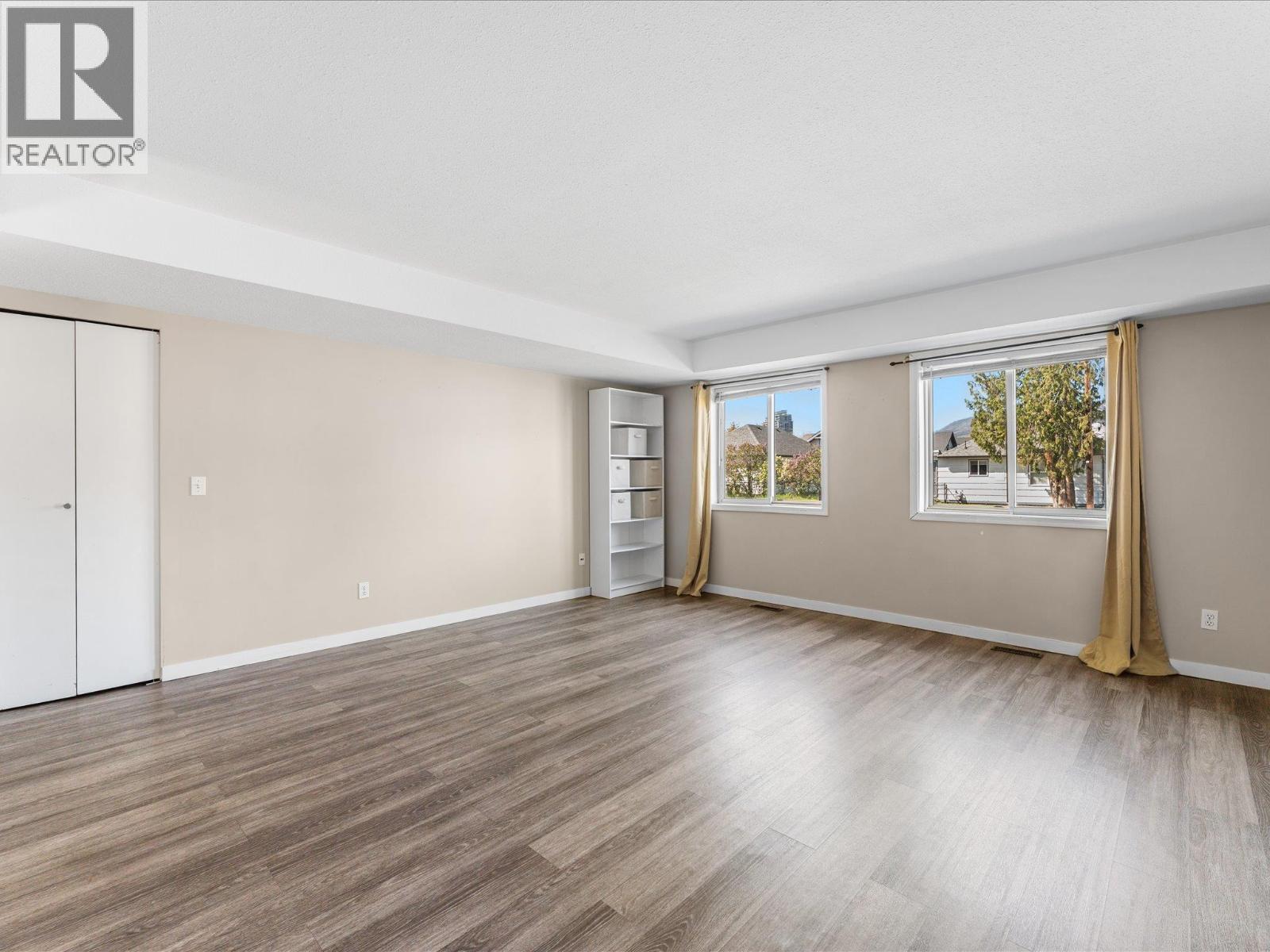 859 Richter Street - 27