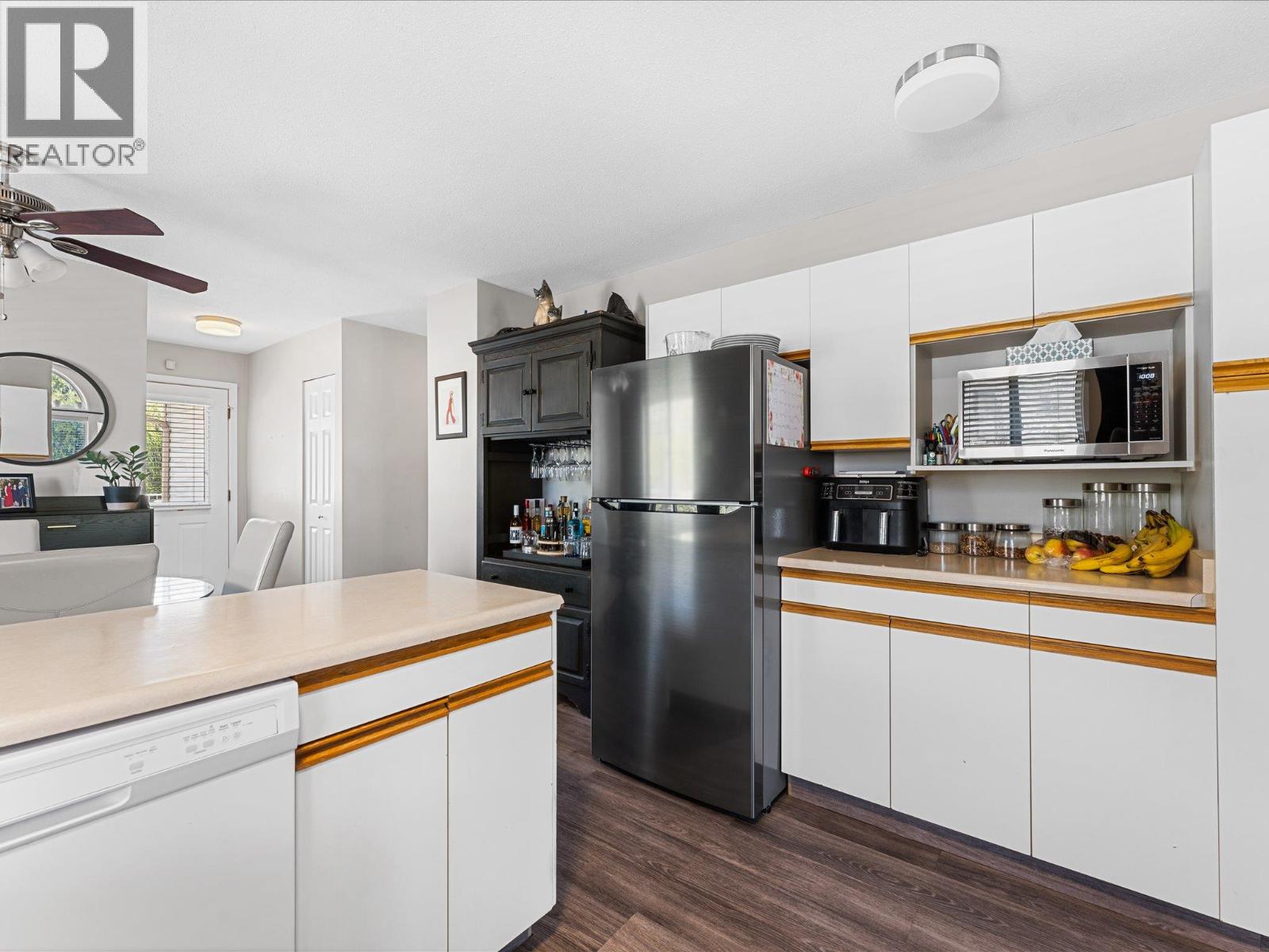 859 Richter Street - 8