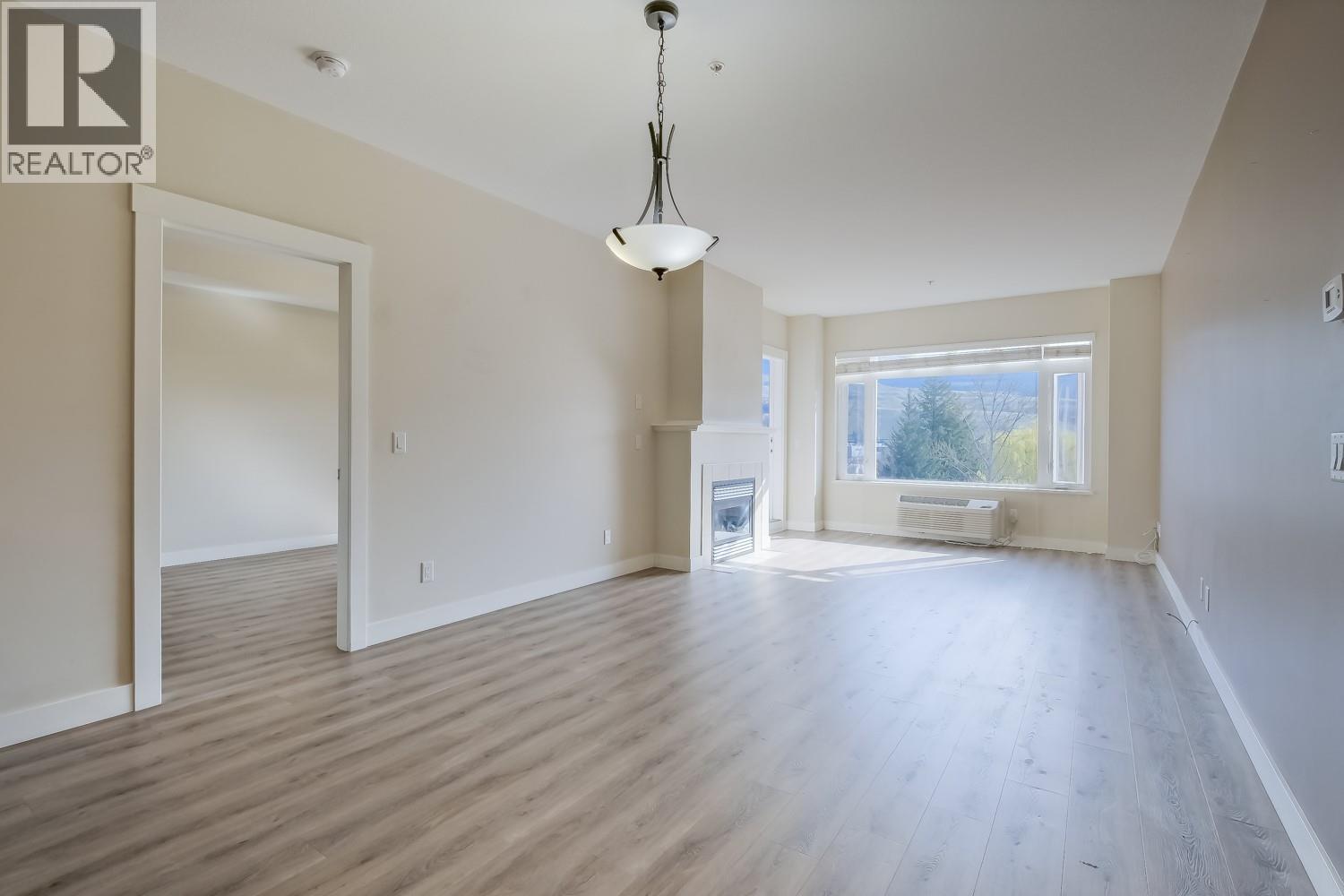 #308 3180 Beaver Lake Road - 11