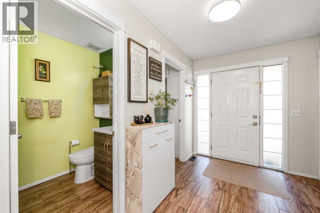 216 Taracove Road NE — photo 12